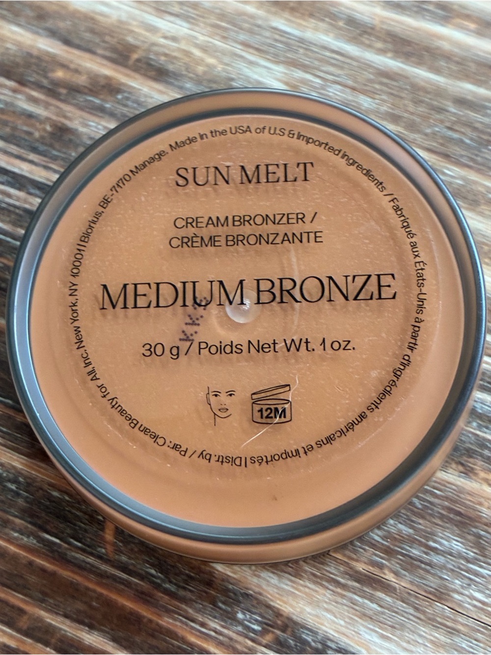 Saie Sun Melt Natural Cream Bronzer - Medium Bronze - Picture 4 of 4